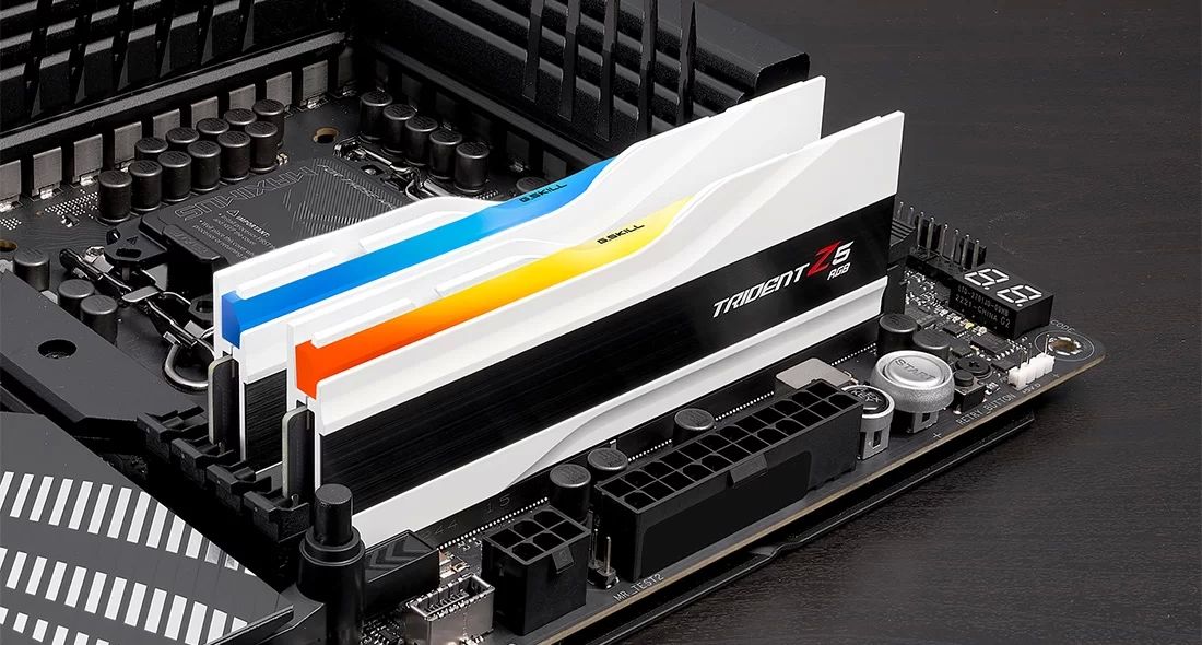 DDR5 32GB PC 6000 CL32 G.Skill KIT (2x16GB) RGB