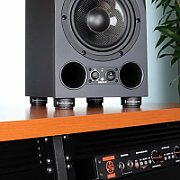 IsoAcoustics ISO-PUCK Mini - Izolatory pod monitory studyjne